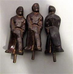 VINTAGE ALL BRASS NINE MENS MORRIS GAME - COMPLETE WITH ALL PIECES - VINTAGE GAM
